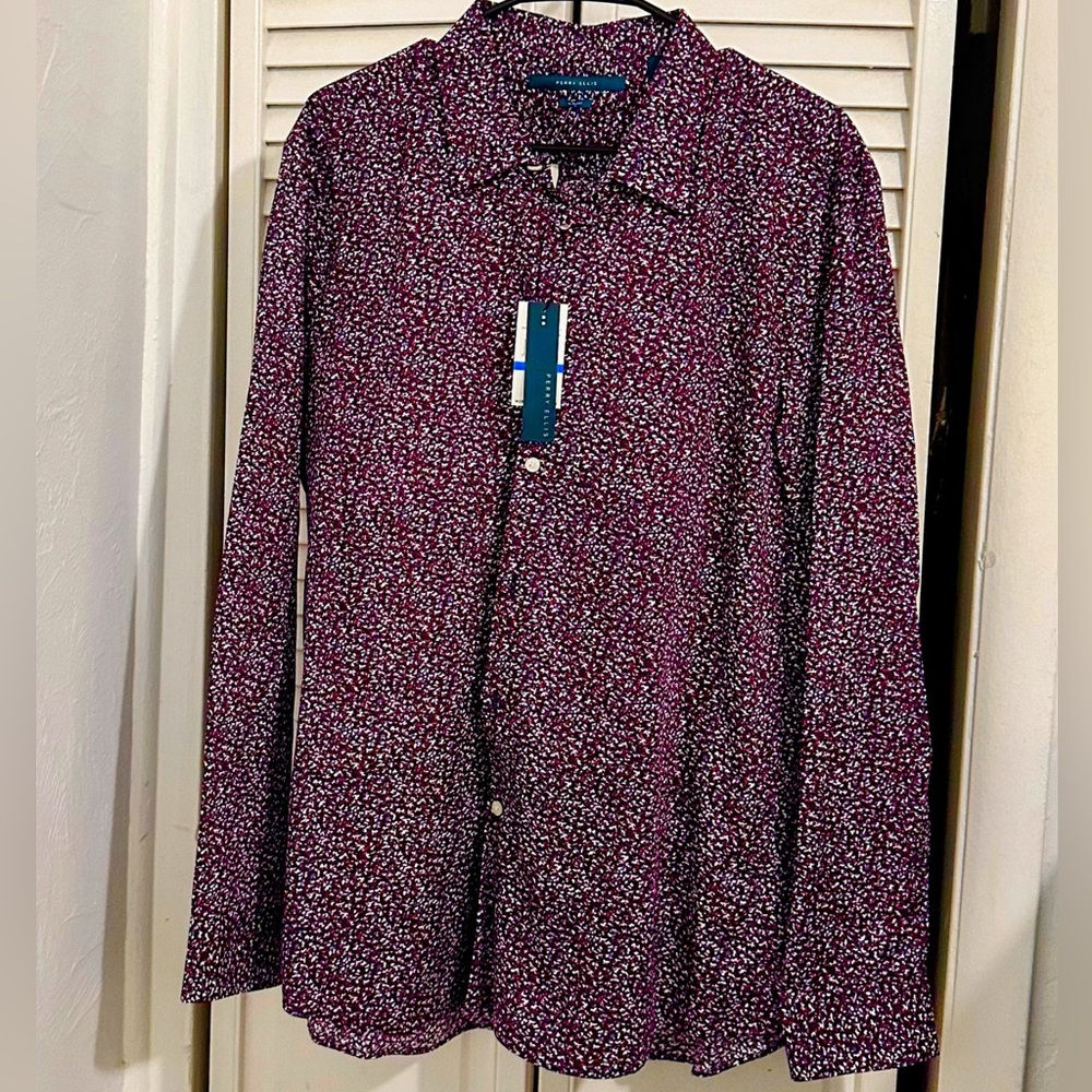 NWT - Perry Ellis Men”s Long Sleeve, Red & Gray Slim Fit Button Down - Picture 2 of 7